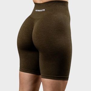Alphalete Amplify Shorts